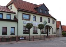 Eingang Landhotel zum Baier Dermbach/Unteralba